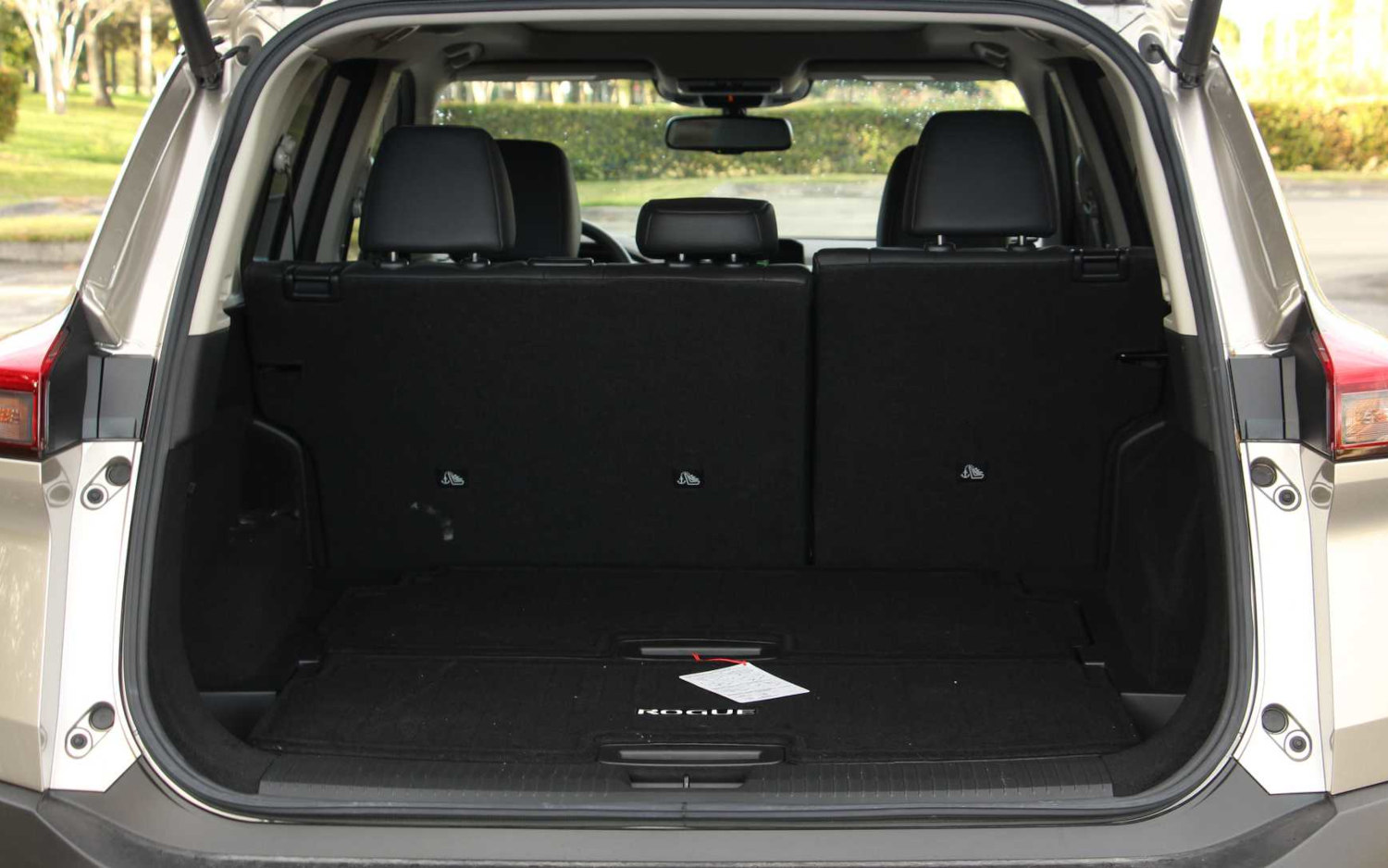 Nissan Rogue Platinum 2021 SUV Drive